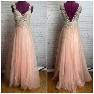 Dave and Johnny size 3/4 light pink full length formal prom dress